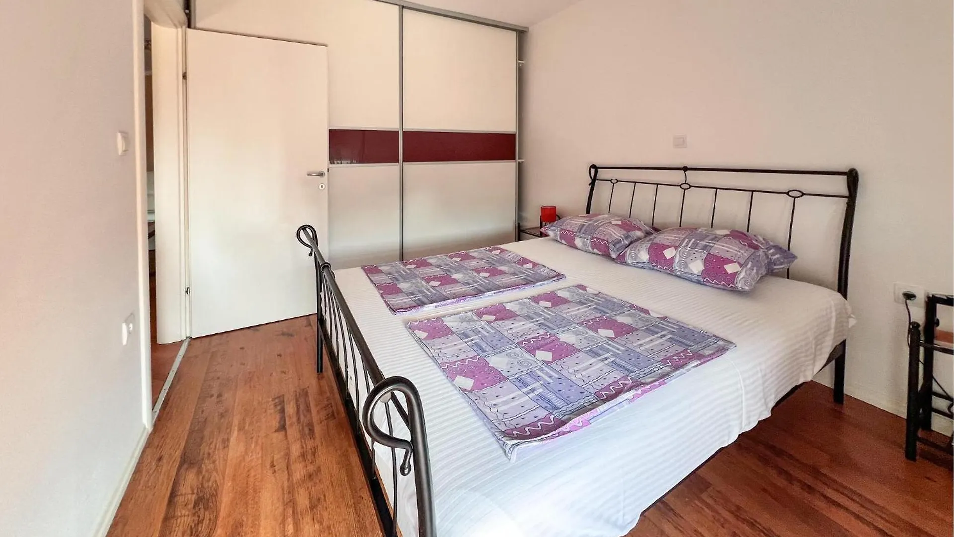 Awesome Apartment In Medulin With Wifi